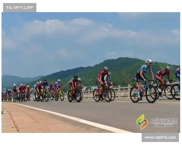 阿联酋迪拜国际赛车大赛激情开赛全球车手竞速精彩对决万众瞩目